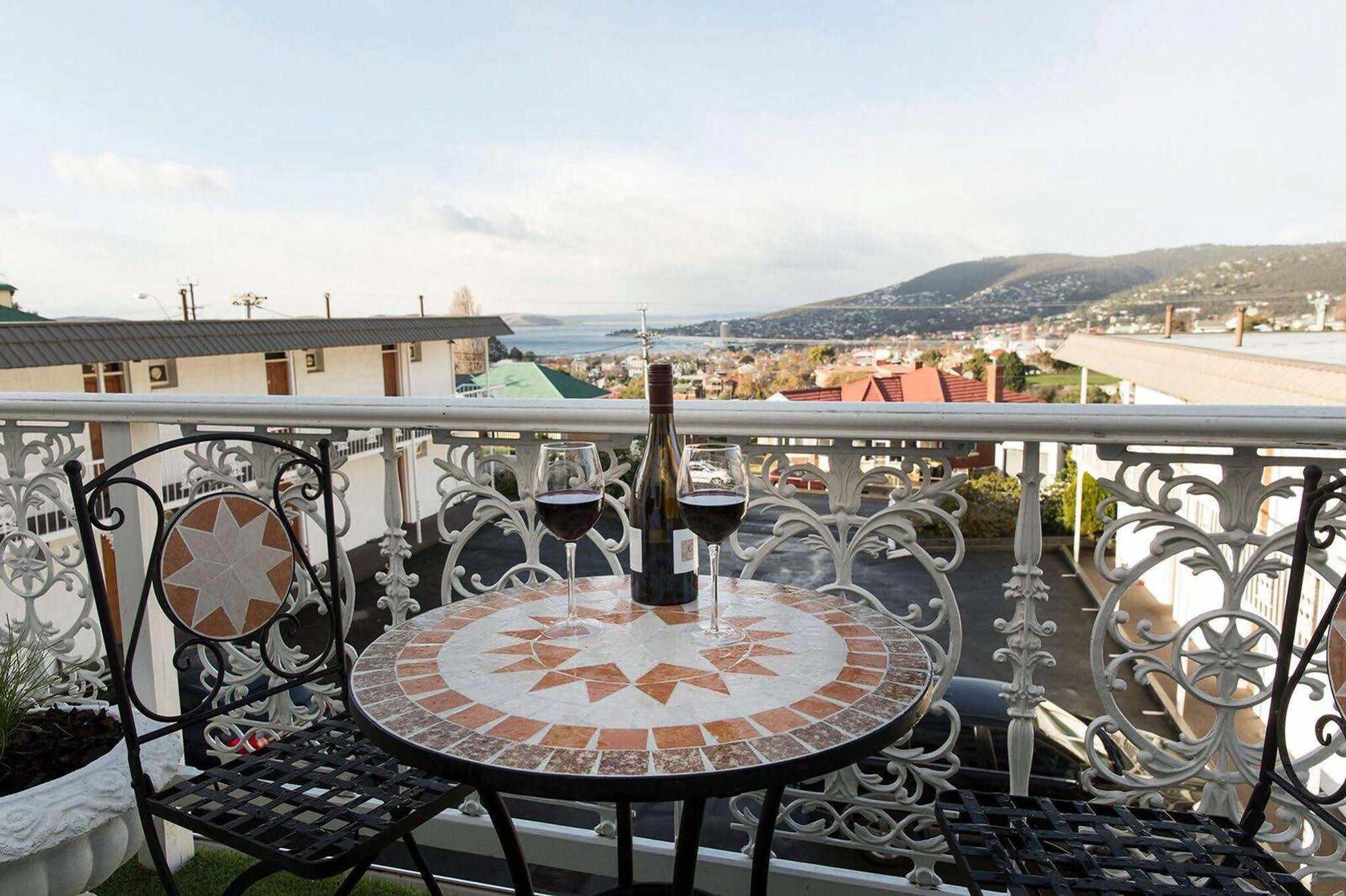 Motel Mayfair On Cavell Hobart Dış mekan fotoğraf